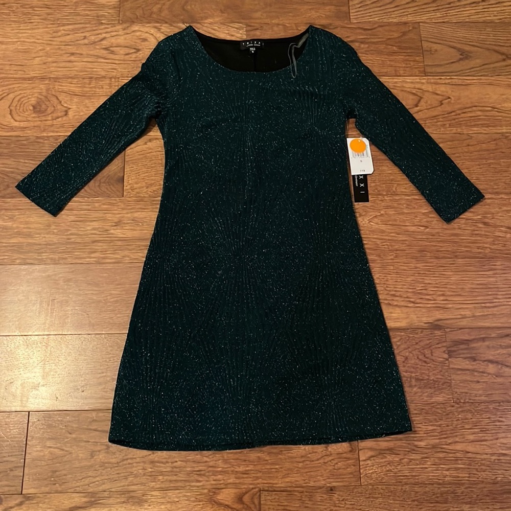 Womens green dress NWT color green and size small